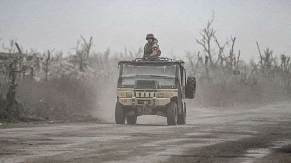Геронтократия в США: Власть и богатство пожилых людей